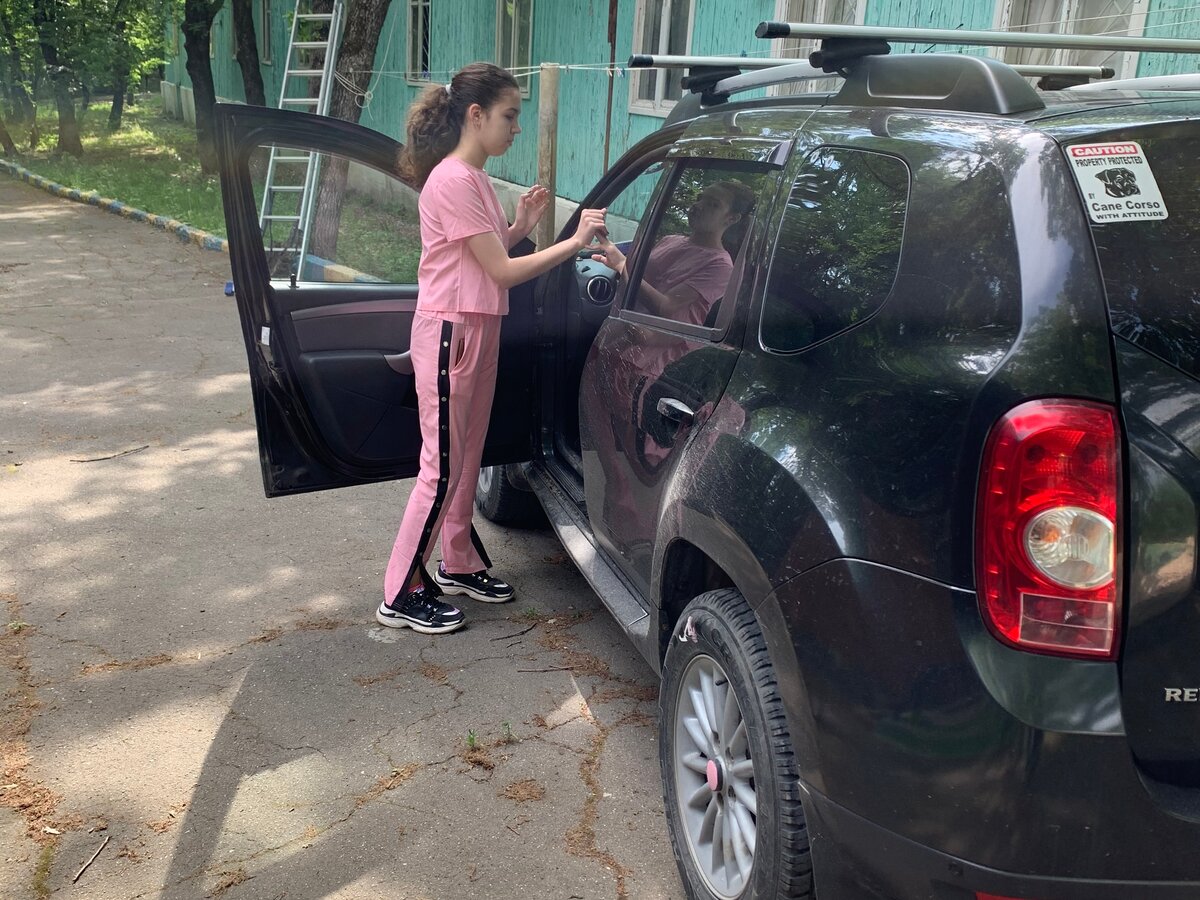 Купить б/у Renault Duster I 2.0 MT (135 л.с.) 4WD бензин механика в ...