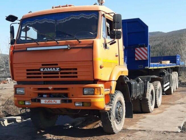 КАМАЗ 65225 самосвал