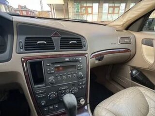 2008 Volvo S60 I Рестайлинг, золотистый, 630000 рублей, вид 4