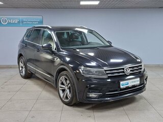 2019 Volkswagen Tiguan II, чёрный, 2999000 рублей, вид 3