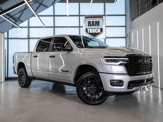 2026 Ram 1500 Crew Cab V Рестайлинг, серебристый, 12064501 рублей, вид 2