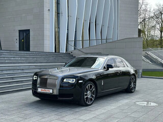 2014 Rolls-Royce Ghost I Рестайлинг (Series II), чёрный, 9990000 рублей, вид 1