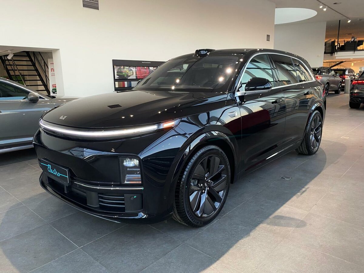 Li Auto (Lixiang) L7 52.3 kWh I Рестайлинг