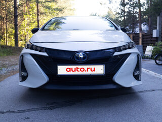 2020 Toyota Prius PHV ZVW52 IV (XW50), белый, 2300000 рублей, вид 5