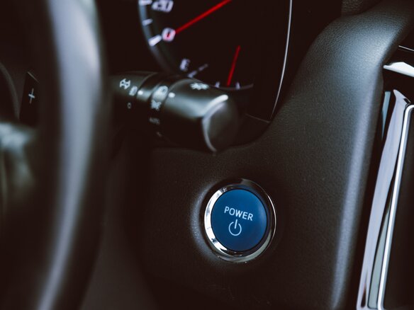 2018 Toyota Crown XV (S220), чёрный, 3250000 рублей - вид 14