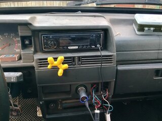 2002 Lada (ВАЗ) 21093i, серебристый, 75000 рублей, вид 4