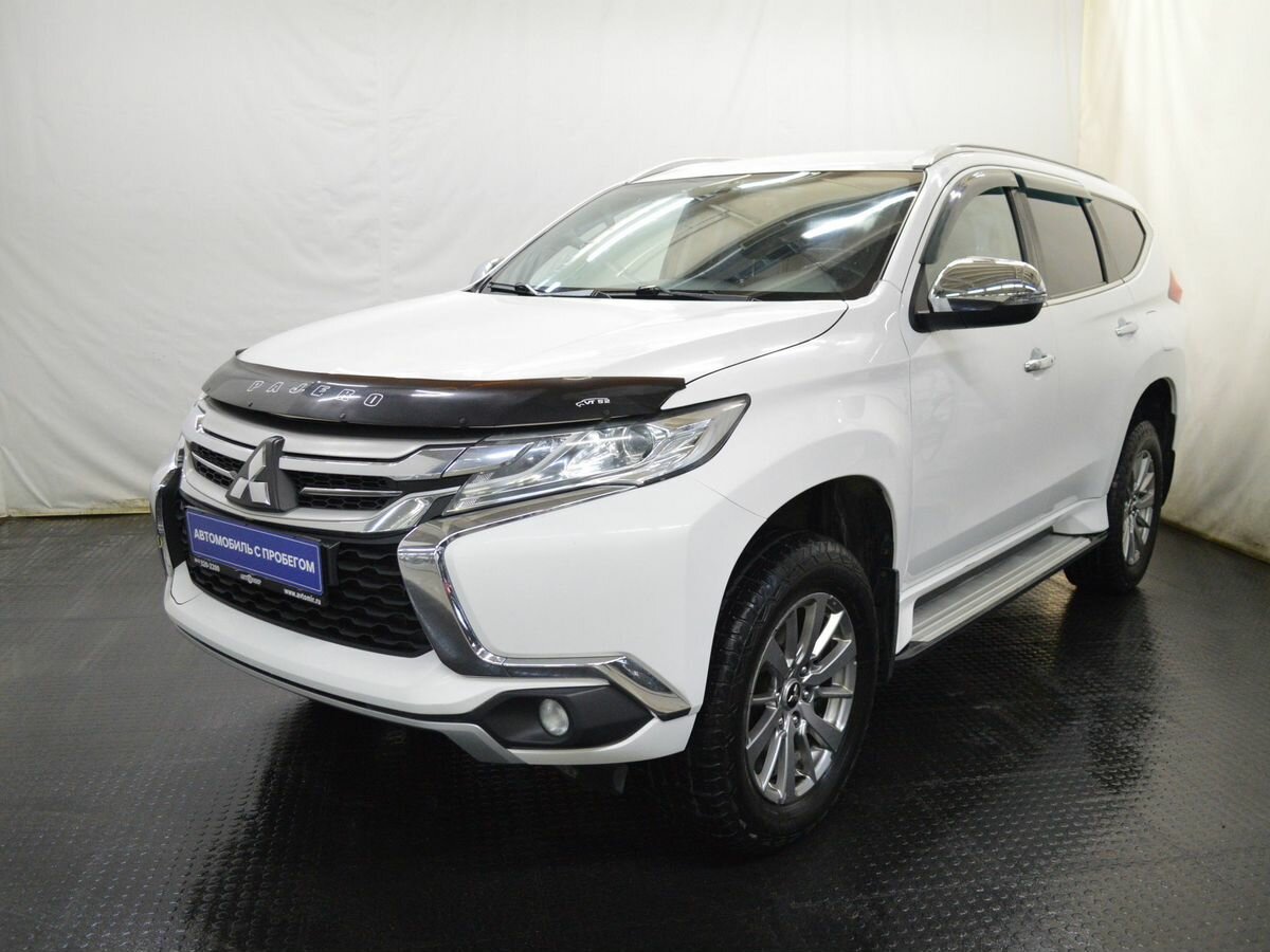 Mitsubishi Pajero Sport III