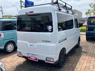 2023 Daihatsu Atrai VI, белый, 885007 рублей, вид 4