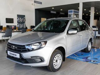 2026 Lada (ВАЗ) Granta I Рестайлинг, серебристый, 1037000 рублей, вид 3