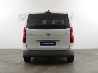 2020 Hyundai H-1 II Рестайлинг 2, белый, 3150000 рублей, вид 4