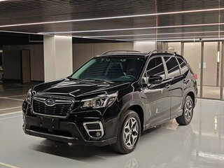 2019 Subaru Forester MHEV V, белый, 1850000 рублей, вид 1