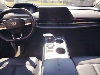 2023 Changan CS55 Plus II Рестайлинг, серый, 1900000 рублей, вид 4