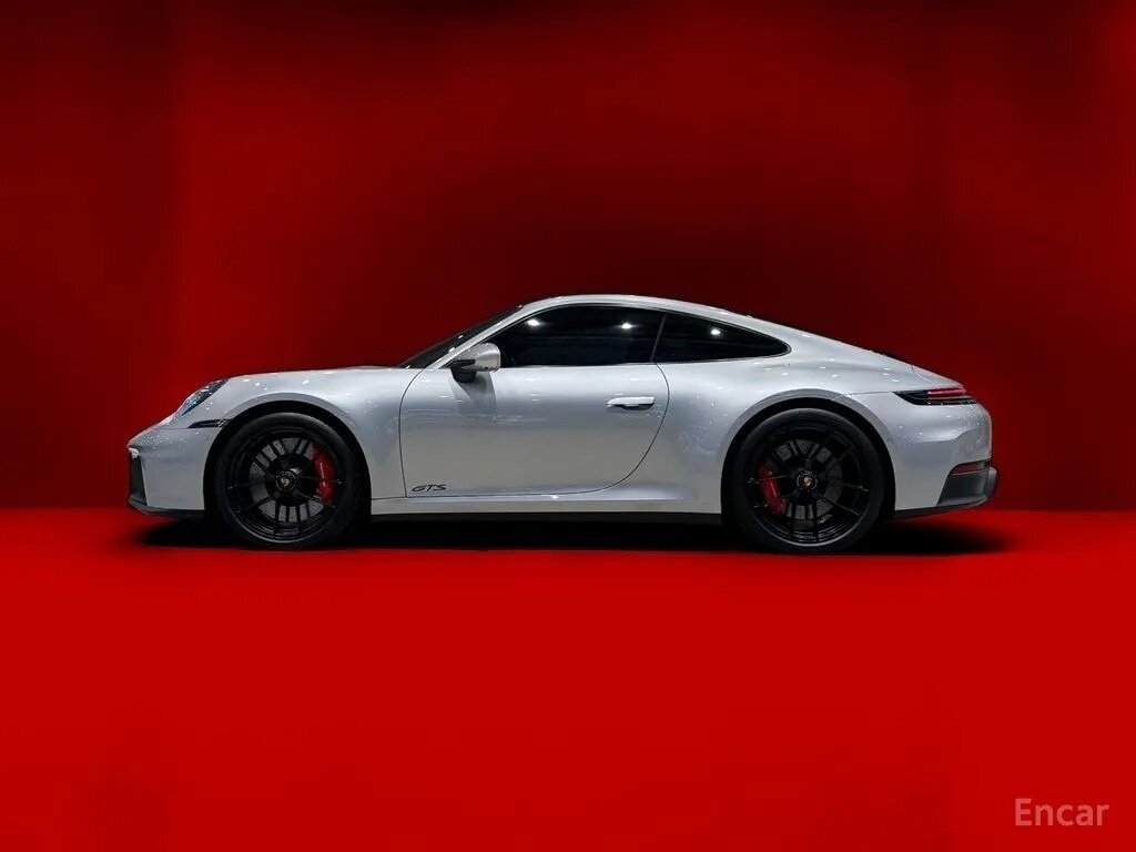 Porsche 911 VIII (992) Рестайлинг