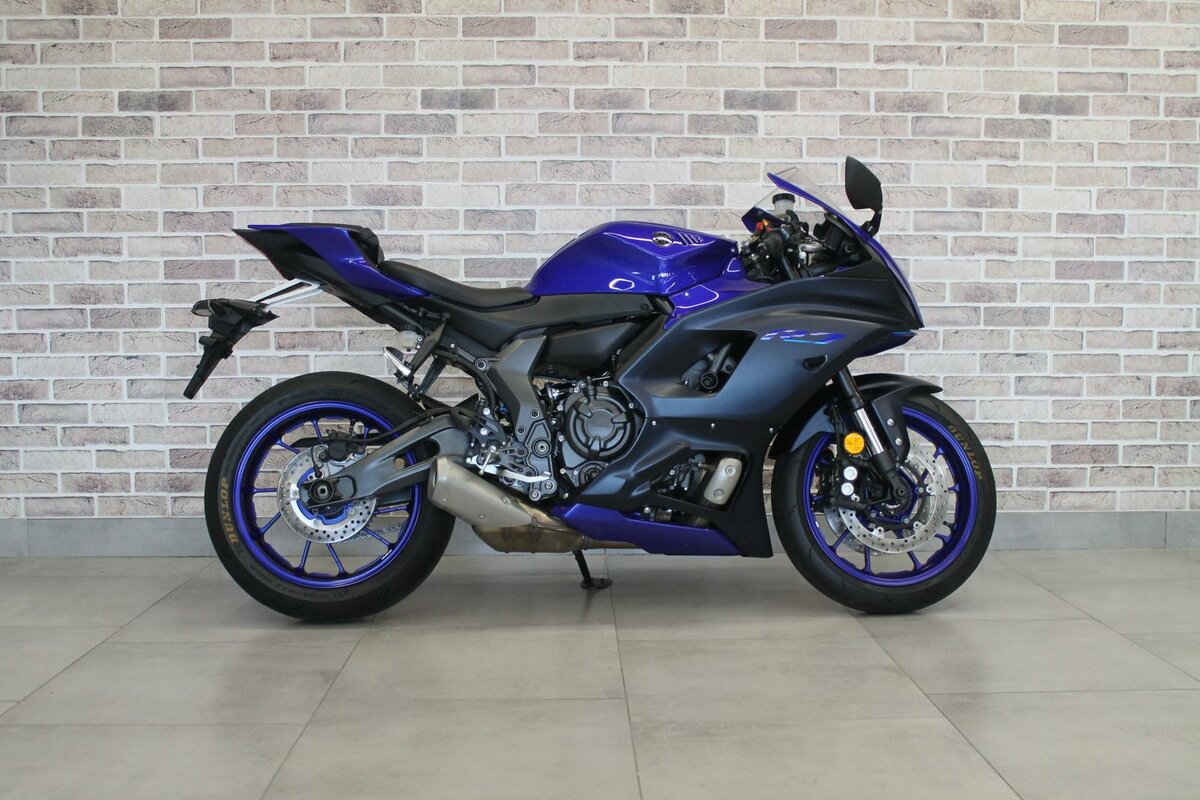 Yamaha YZF-R7