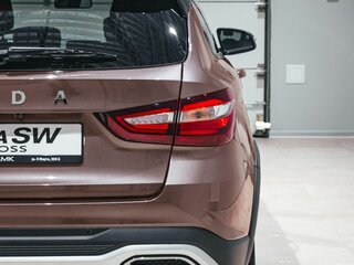 2026 Lada (ВАЗ) Vesta SW Cross I Рестайлинг (NG), коричневый, 2271000 рублей, вид 5