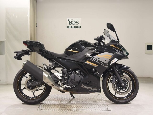 Kawasaki Ninja 400