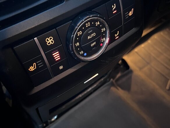 2015 Mercedes-Benz GLE 300 I (W166), чёрный, 3500000 рублей - вид 25