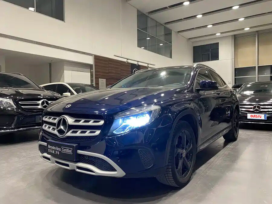 Mercedes-Benz GLA 200 I (X156) Рестайлинг