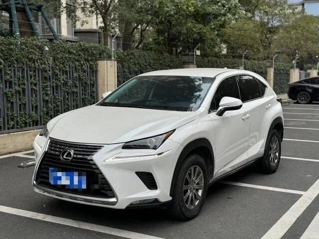 Lexus NX 200 I Рестайлинг