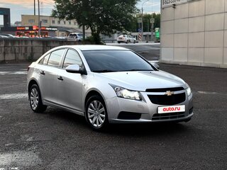 2012 Chevrolet Cruze I, серебристый, 795000 рублей, вид 1