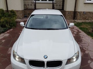 2011 BMW 3 серии 320i V (E90/E91/E92/E93) Рестайлинг, белый, 1210000 рублей, вид 1