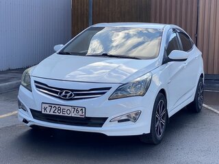 2015 Hyundai Solaris I Рестайлинг, белый, 587700 рублей, вид 1