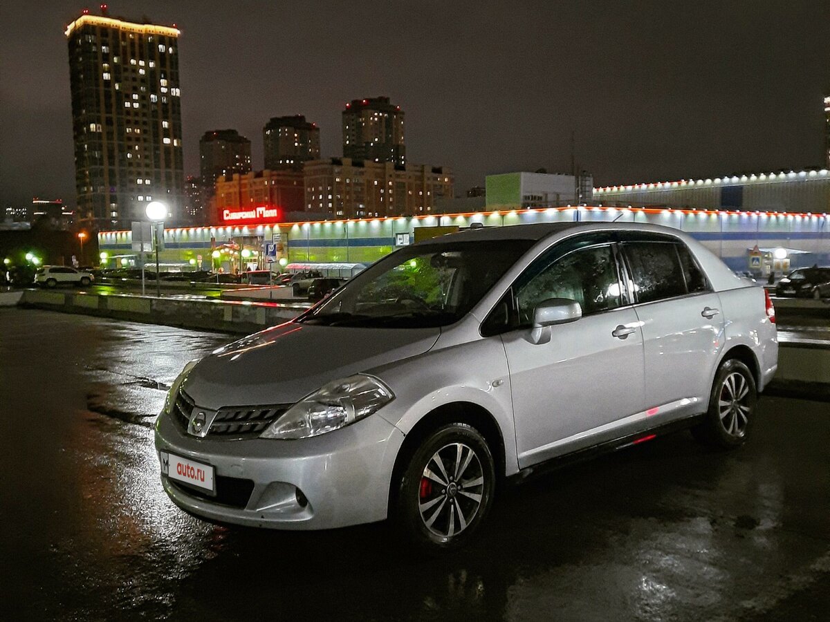 Купить б/у Nissan Tiida I Latio 1.5 AT (109 л.с.) 4WD бензин автомат в ...