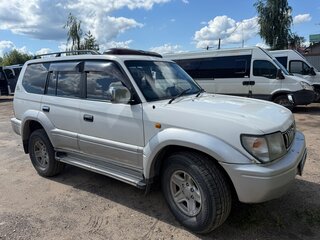 1997 Toyota Land Cruiser Prado 90 Series, белый, 920000 рублей, вид 2