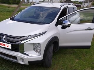 2022 Mitsubishi Xpander Cross I, белый, 2720000 рублей, вид 1