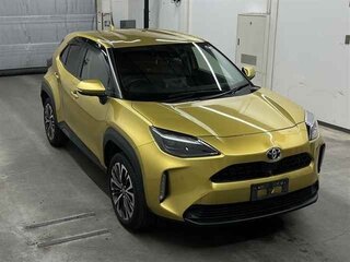 2021 Toyota Yaris Cross, золотистый, 1700000 рублей, вид 1