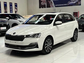 2022 Skoda Rapid Spaceback II, белый, 1280000 рублей, вид 1