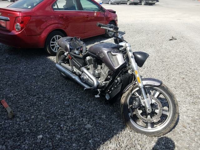Harley Davidson VRSCF V Rod muscle 2011