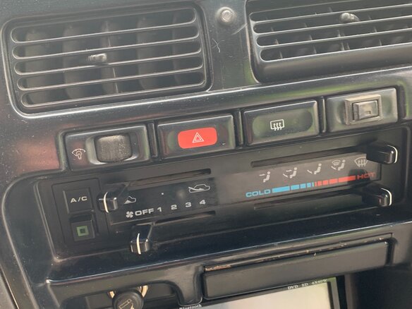 1995 Nissan Pathfinder I, белый, 560000 рублей - вид 3