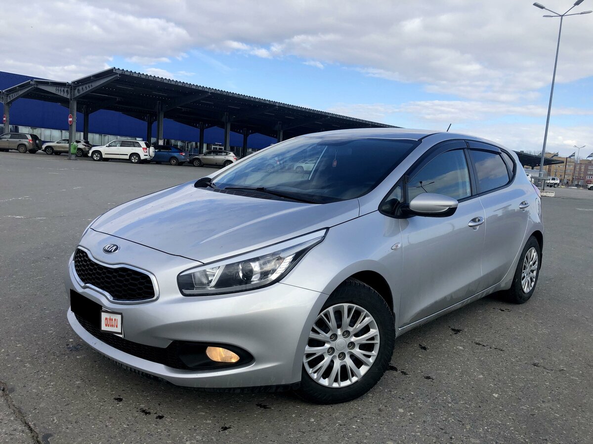 Kia Ceed II 2013