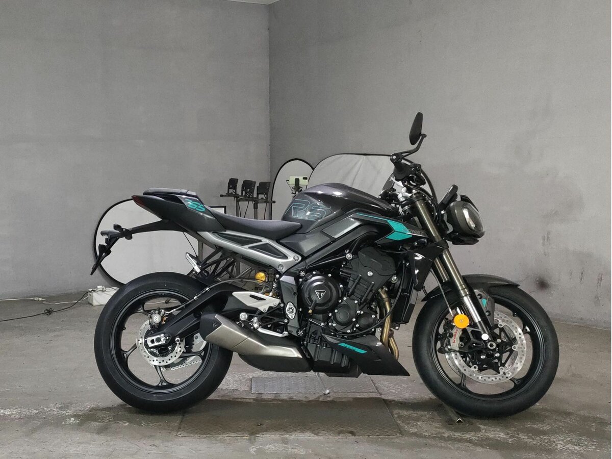 Triumph Street Triple