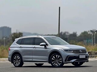 2023 Volkswagen Tiguan L II Рестайлинг (China Market), серебристый, 2710010 рублей, вид 1