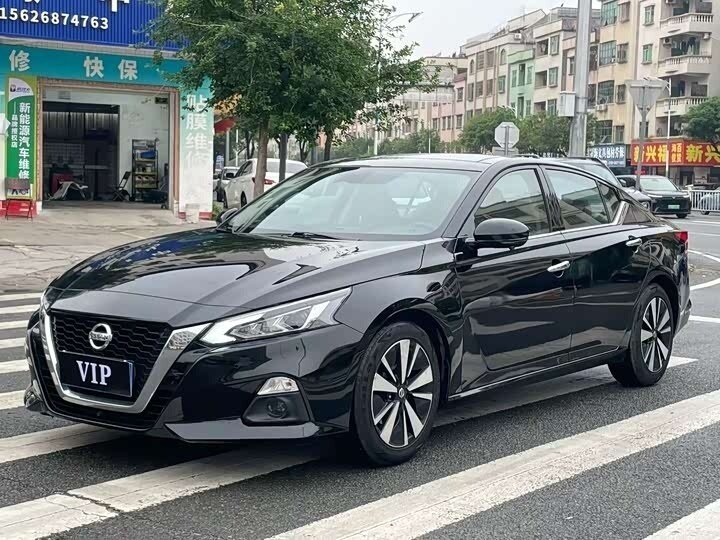 Nissan Altima VI (L34)