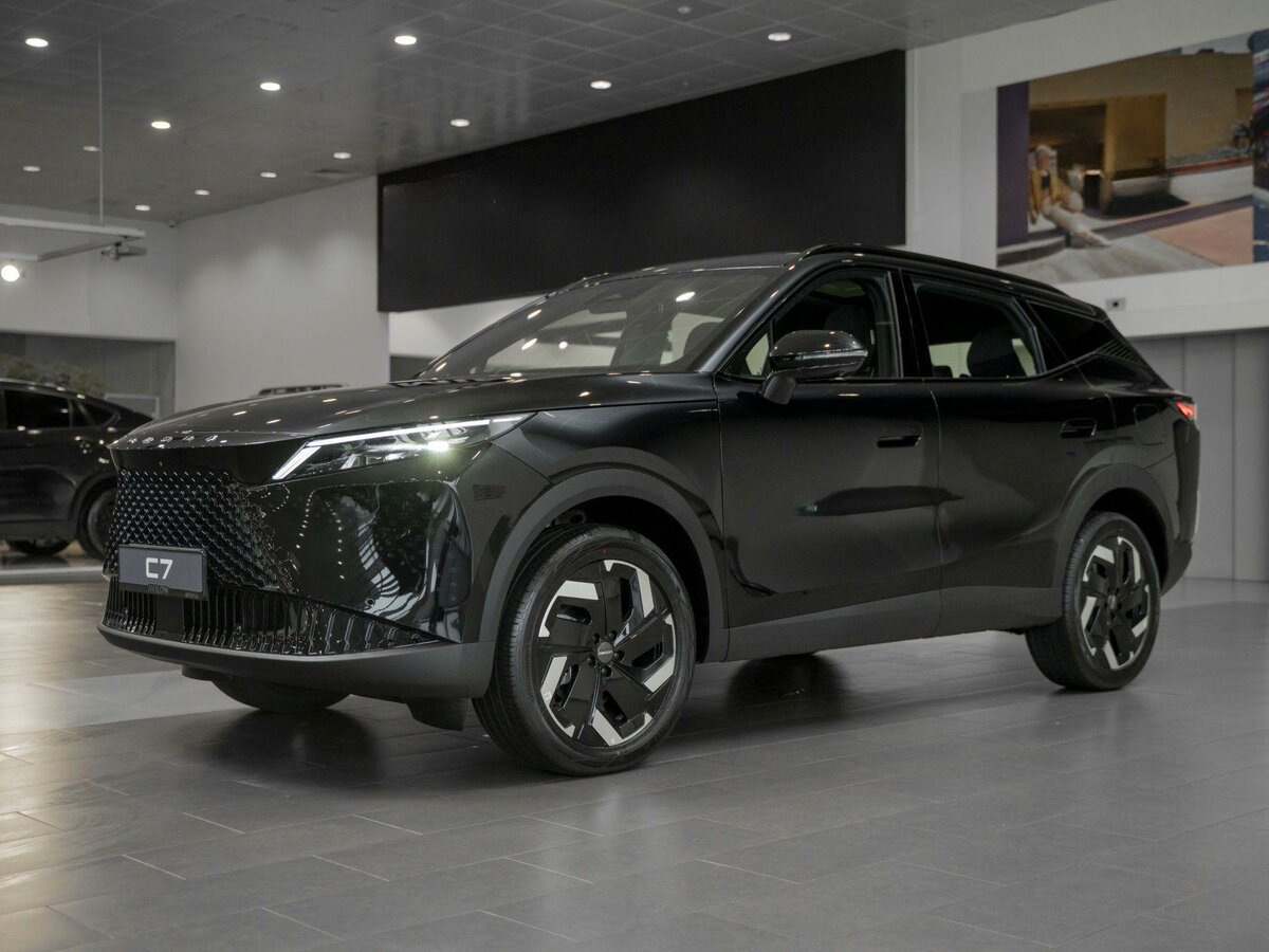 Omoda C7