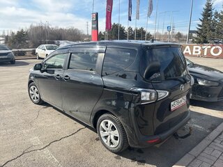 2019 Toyota Sienta II Рестайлинг, чёрный, 1379000 рублей, вид 1