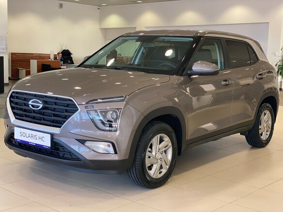 2025 Solaris HC, бежевый, 3555000 рублей