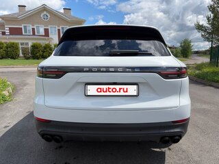2018 Porsche Cayenne III, белый, 4550000 рублей, вид 5