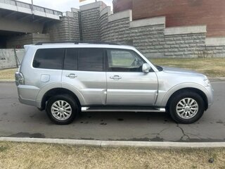 2012 Mitsubishi Pajero IV Рестайлинг 1, серебристый, 1400000 рублей, вид 5