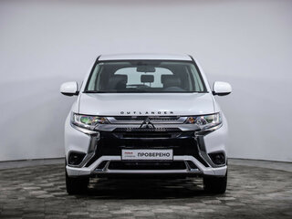 2022 Mitsubishi Outlander III Рестайлинг 3, белый, 2649000 рублей, вид 2