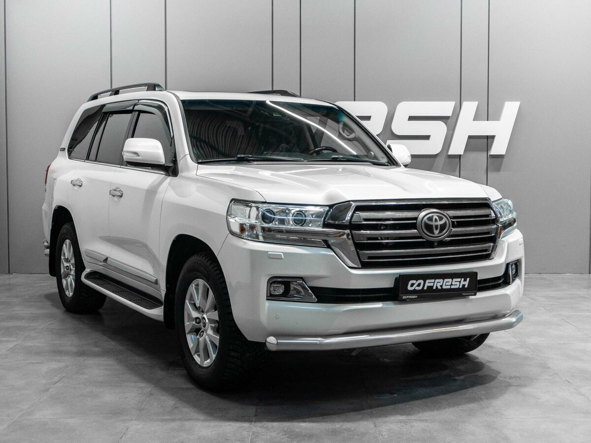 Toyota Land Cruiser 200 Series Рестайлинг 2