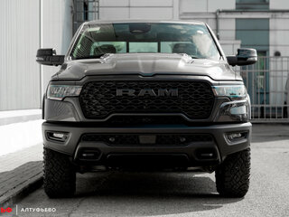 2025 Ram 1500 Crew Cab V Рестайлинг, серый, 9090000 рублей, вид 3