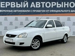 2015 Lada (ВАЗ) Priora I Рестайлинг, белый, 634900 рублей, вид 1