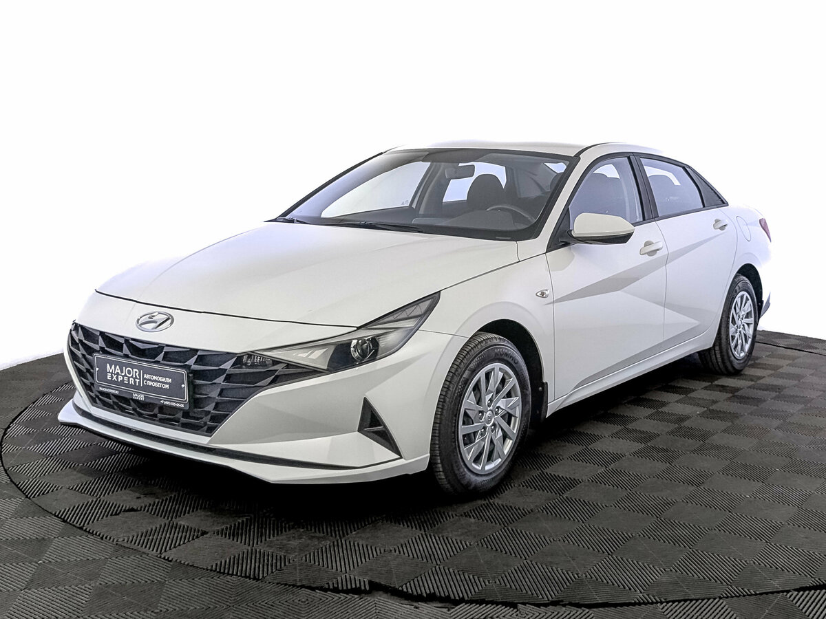 Hyundai Elantra VII (CN7)