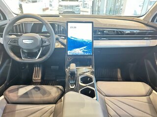 2026 Geely Atlas II, серебристый, 3709412 рублей, вид 4