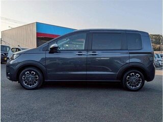 2026 Honda Freed Crosstar III, серый, 1837009 рублей, вид 4