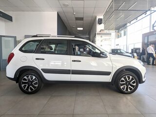 2026 Lada (ВАЗ) Granta Cross I Рестайлинг, белый, 1217900 рублей, вид 5